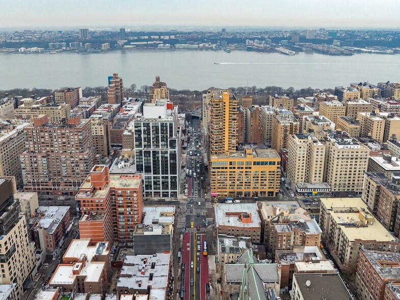 2560 Broadway, New York, NY for sale - Aerial - Image 2 of 5