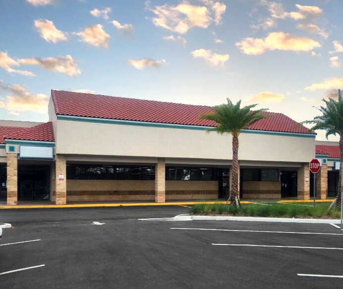 1528-1570 Harrison St, Titusville, FL à louer - Photo du bâtiment - Image 2 de 4