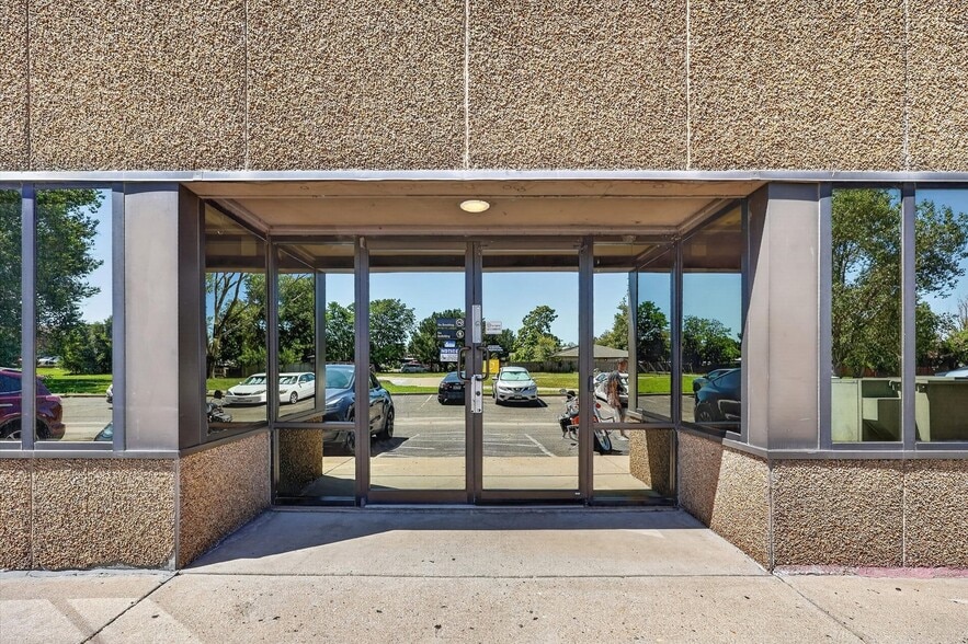 1010 S Joliet St, Aurora, CO for sale - Building Photo - Image 2 of 3