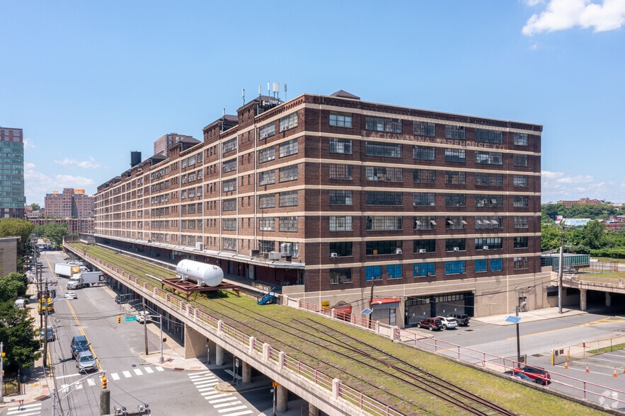 629 Grove St, Jersey City, NJ for lease - Building Photo - Image 1 of 4