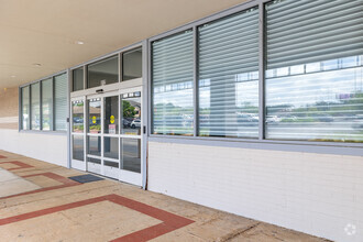 812 S Park St, Carrollton, GA for lease Building Photo- Image 2 of 7