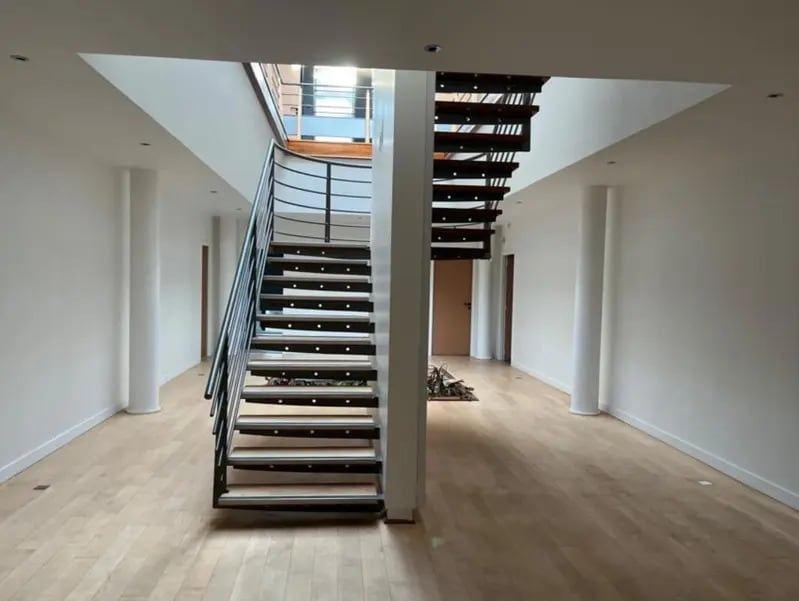 74 Rue Elisée Reclus, Décines-Charpieu for lease Interior Photo- Image 1 of 30