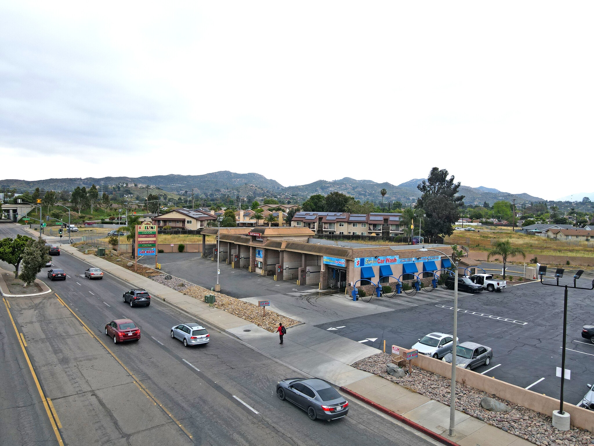 1437 E Main St, El Cajon, CA for lease Building Photo- Image 1 of 9