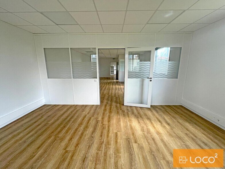 Office in Muret for lease - Building Photo - Image 2 of 13