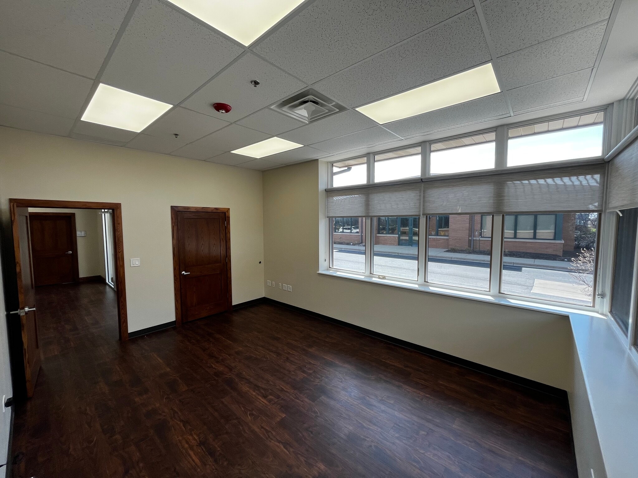 3380 Lacrosse Ln, Naperville, IL à louer Photo intérieure- Image 1 de 5