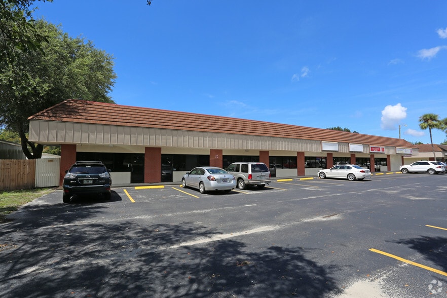 1730 S Pinellas Ave, Tarpon Springs, FL for lease - Building Photo - Image 2 of 5