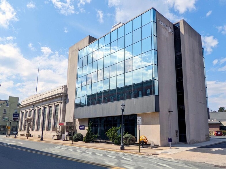 1 Philadelphia Ave, Boyertown, PA for sale - Building Photo - Image 2 of 18