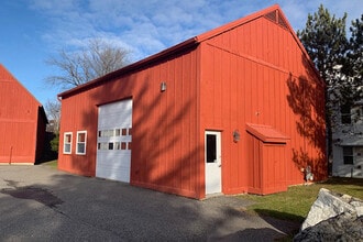 685 Zephyr Rd, Williston, VT à louer Photo intérieure- Image 1 de 5