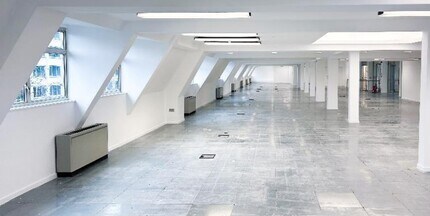 27 Hammersmith Grove, London for lease Interior Photo- Image 2 of 4