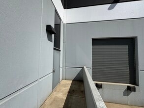 6781 NE Columbia Blvd, Portland, OR for lease Building Photo- Image 1 of 9
