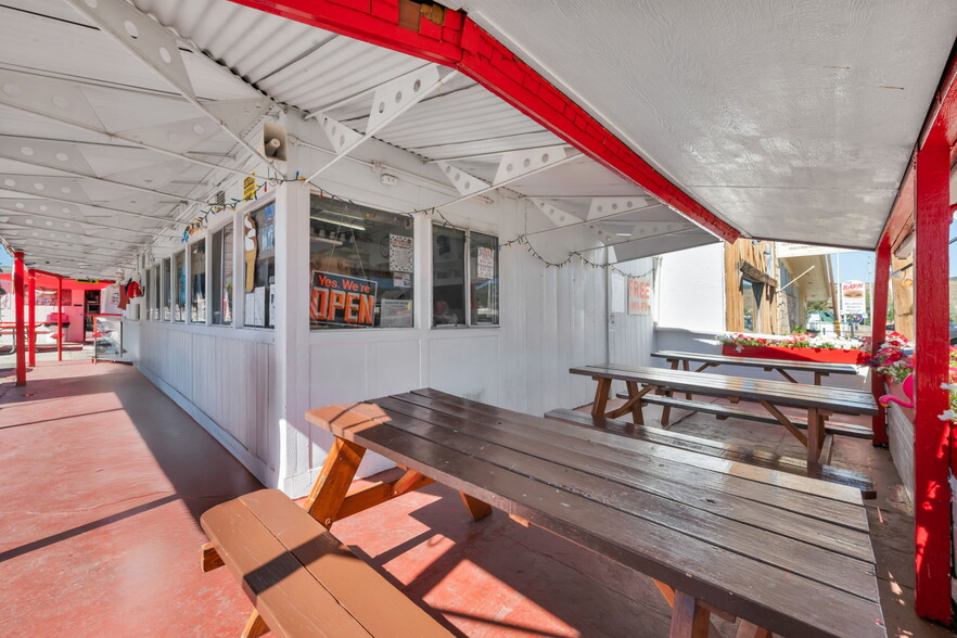198 Main St, Bridgeport, CA for sale - Building Photo - Image 2 of 98