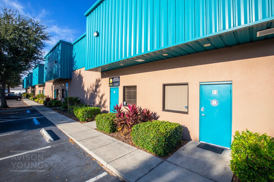 3506 St. Valentine Way, Orlando, FL à louer - Photo du bâtiment - Image 3 de 14