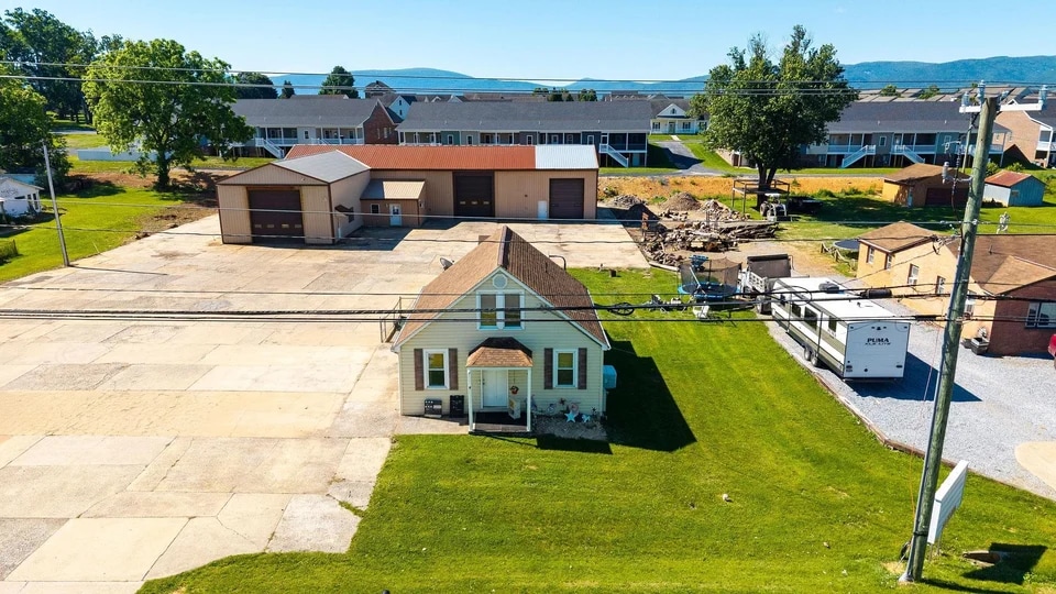 3231 Stuarts Draft Hwy, Stuarts Draft, VA à vendre - Photo du bâtiment - Image 3 de 73
