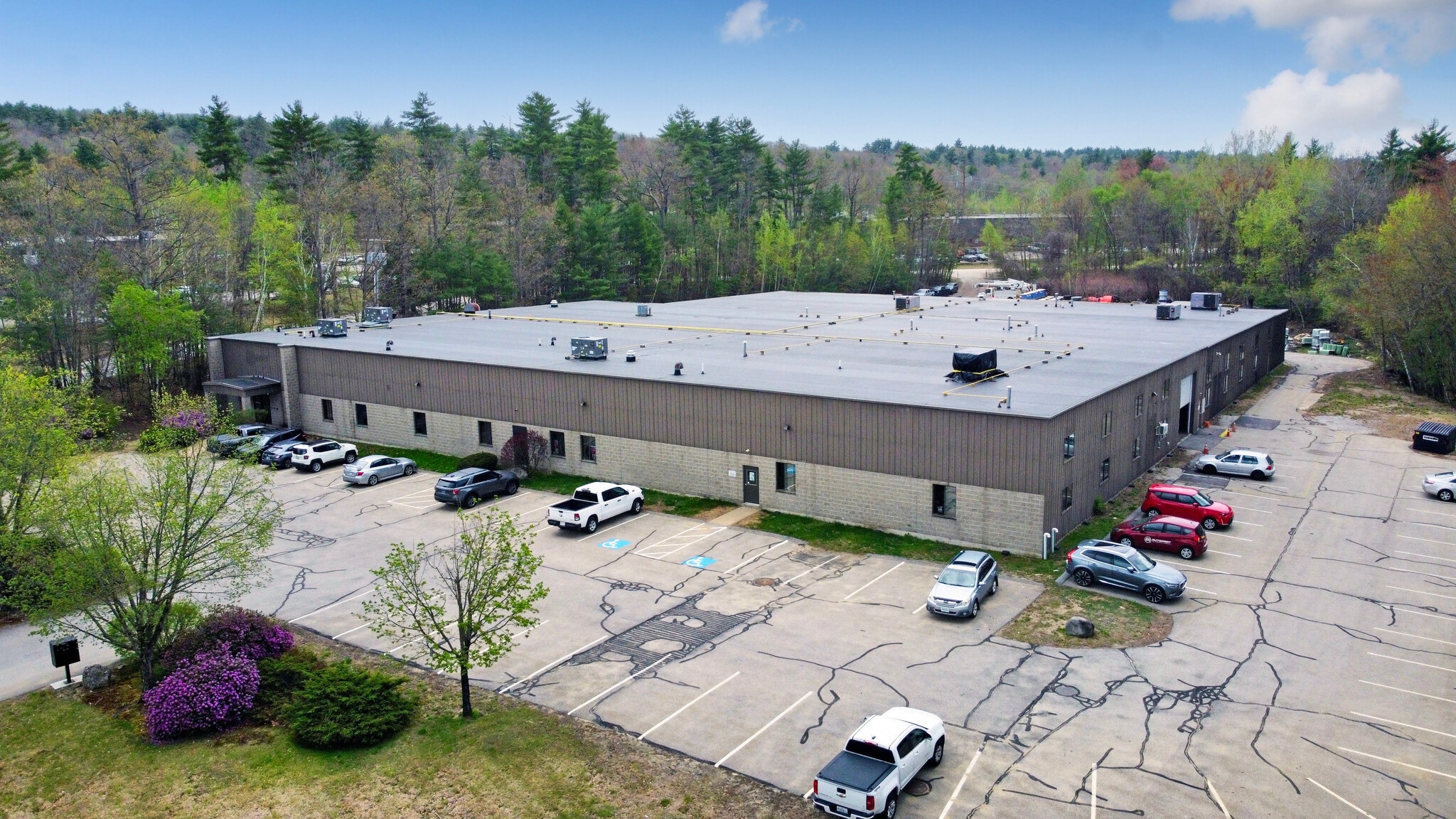 340 Commerce Way, Pembroke, NH for sale Building Photo- Image 1 of 10