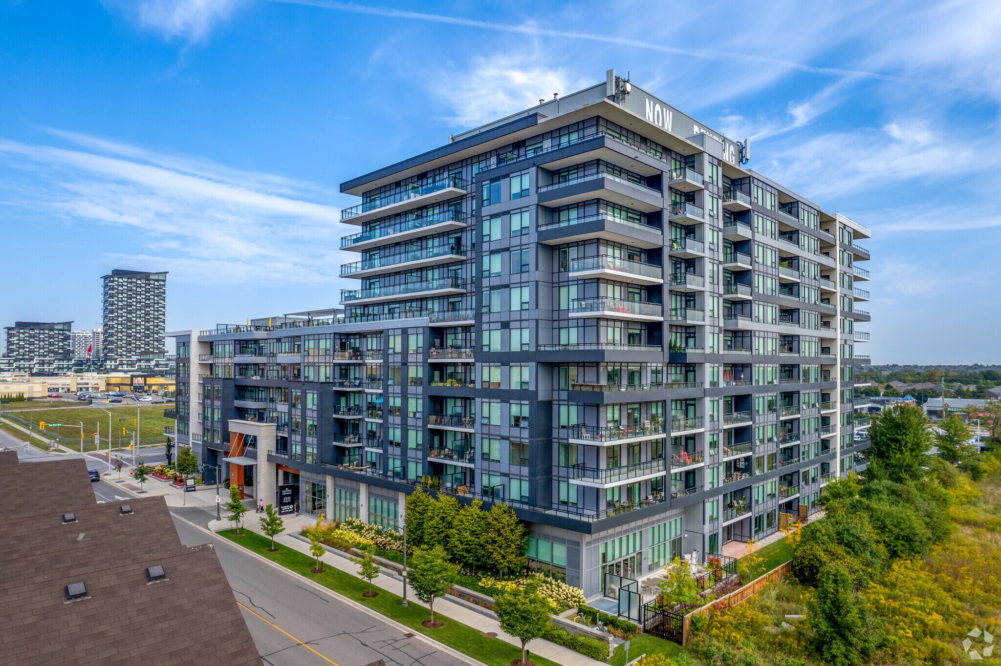 2333 Taunton Rd, Oakville, ON à vendre Photo principale- Image 1 de 1