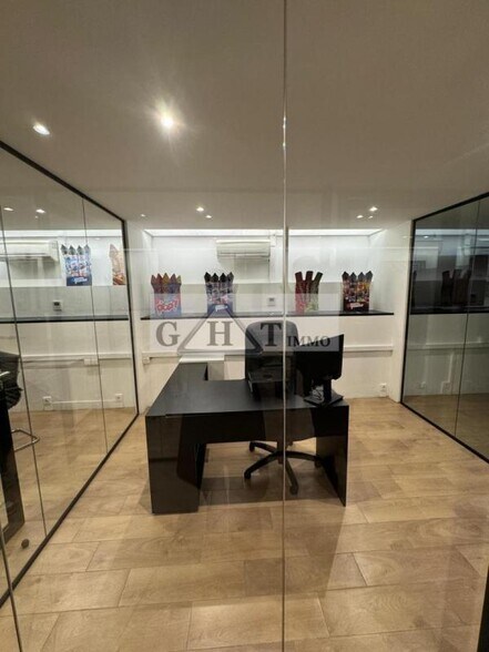 Office in Joinville-le-Pont for lease - Interior Photo - Image 3 of 11