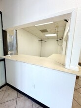 1302 Washington Blvd, Beaumont, TX à louer Photo intérieure- Image 2 de 5