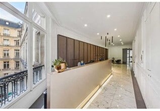 19-21 Avenue George V, Paris for lease Interior Photo- Image 2 of 12