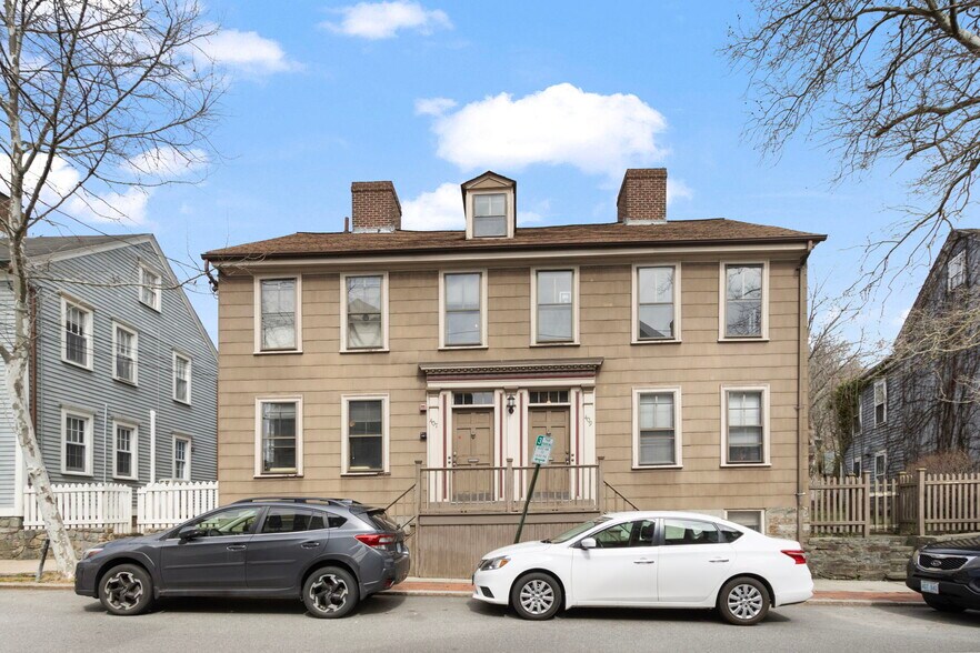 407 Benefit St, Providence, RI à vendre - Photo du bâtiment - Image 3 de 38