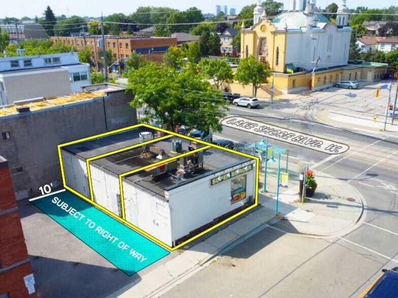 3327 Lake Shore Blvd W, Toronto, ON à vendre - Photo du bâtiment - Image 3 de 3