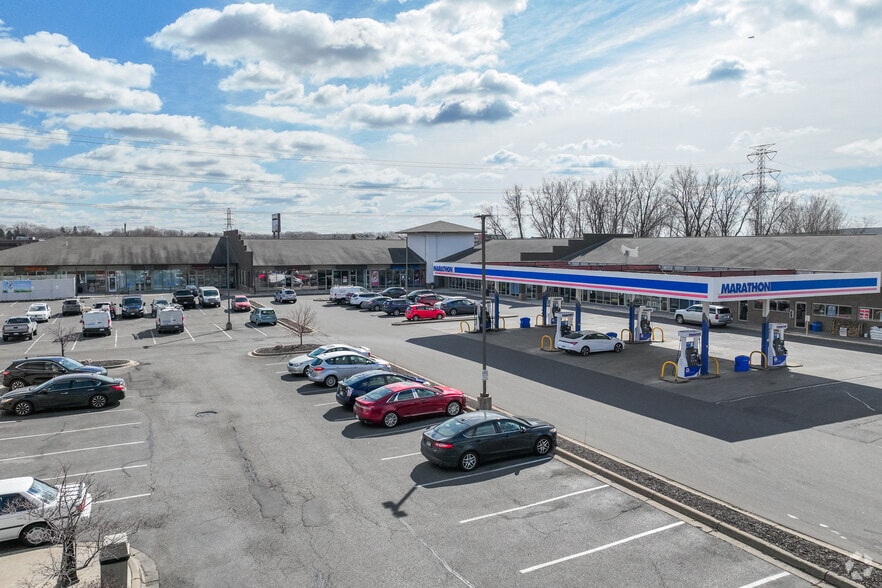 3186 Long Lake Rd, Roseville, MN for lease - Primary Photo - Image 1 of 6