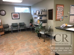 195 Hudson St, Cornwall-on-Hudson, NY à louer Photo intérieure- Image 2 de 6