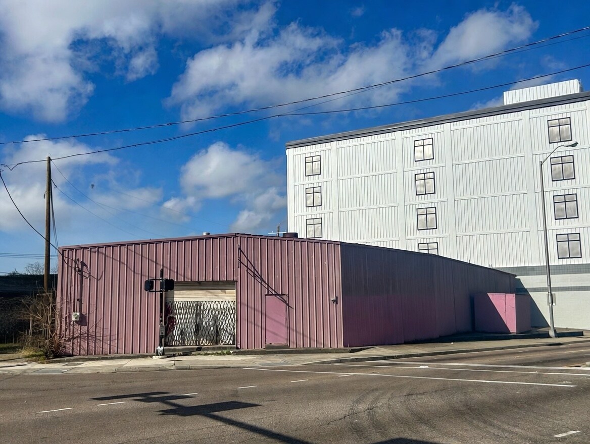 1171 Annunciation St, New Orleans, LA for sale Primary Photo- Image 1 of 8