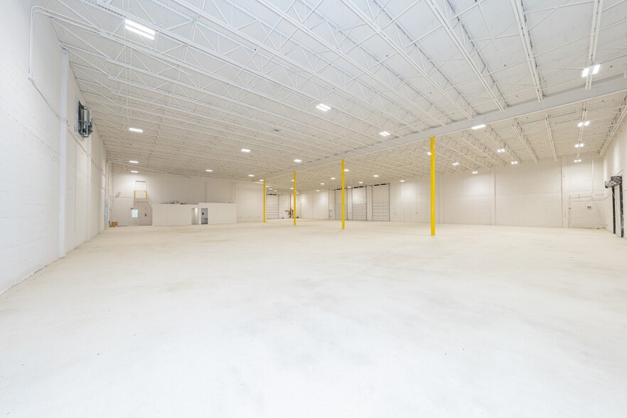 6630 NW 16th Ter, Fort Lauderdale, FL for lease - Building Photo - Image 2 of 14