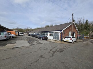 Plus de détails pour 3 Ackworth Rd, Portsmouth - Industriel à vendre