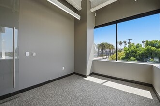 3655 Nobel Dr, San Diego, CA for lease Interior Photo- Image 1 of 11