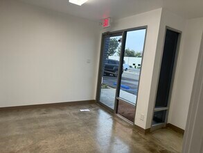 2200-2220 E Gladwick St, Rancho Dominguez, CA à louer Photo intérieure- Image 1 de 6