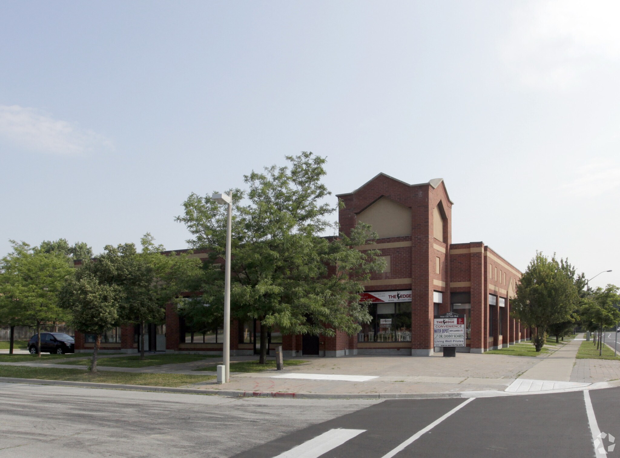 2251 Westoak Trails Blvd, Oakville, ON à vendre Photo principale- Image 1 de 1