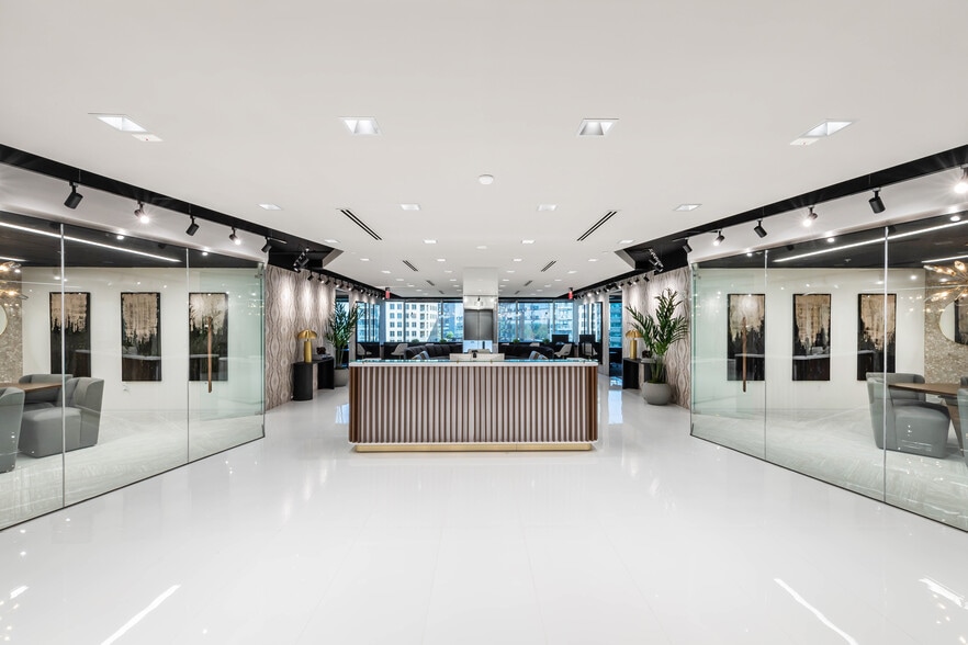 3379 Peachtree Rd NE, Atlanta, GA à louer - Photo intérieure - Image 2 de 52