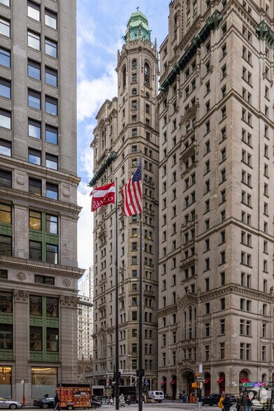 111 Broadway, New York, NY à louer - Photo du bâtiment - Image 3 de 9
