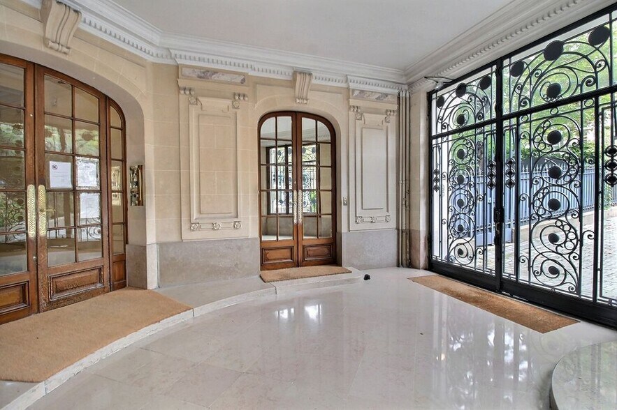 Avenue Du Président Wilson, Paris à louer - Hall d’entrée - Image 3 de 4