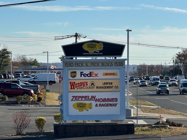1532 Route 23 Hwy, Wayne, NJ for lease - Pylon Photo - Image 3 of 3