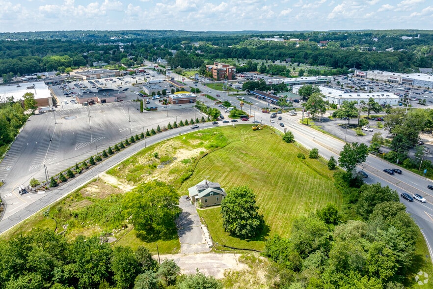 21 Beaver St, Milford, MA for lease - Building Photo - Image 3 of 11