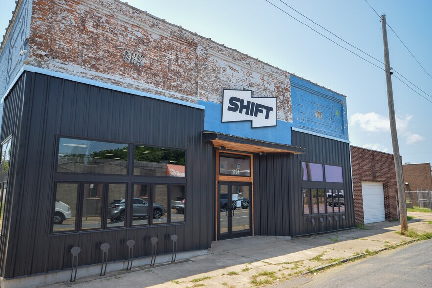 1101 W Markham St, Little Rock, AR à vendre - Photo du bâtiment - Image 2 de 11