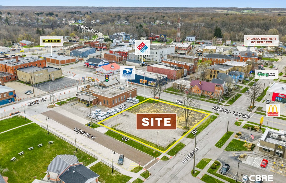 282 State St, Conneaut, OH à vendre - Aérien - Image 3 de 5