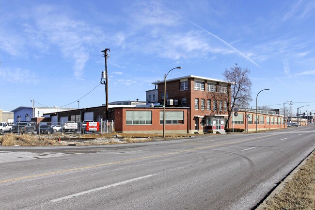 More details for 5425 Manchester Ave, Saint Louis, MO - Industrial for Lease