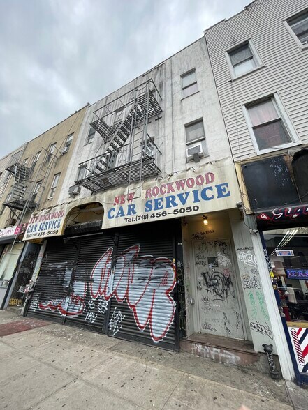 1538 Gates Ave, Brooklyn, NY à vendre - Photo du bâtiment - Image 2 de 23