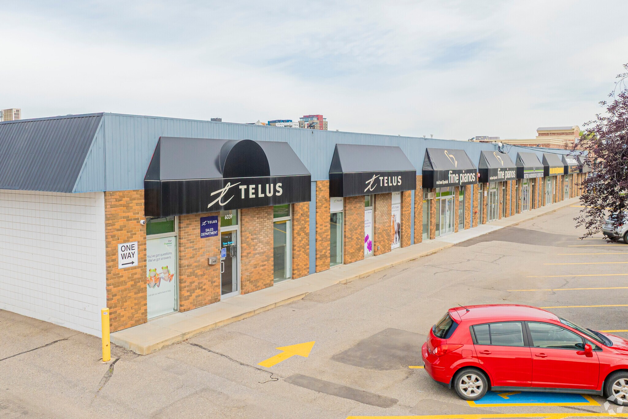 6023-6039 Centre St S, Calgary, AB for sale Building Photo- Image 1 of 1