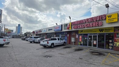 1333 Gessner Rd, Houston, TX for lease Interior Photo- Image 1 of 6