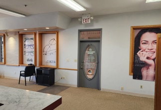 2301-2359 Silvernail Rd, Pewaukee, WI à louer Photo intérieure- Image 2 de 5