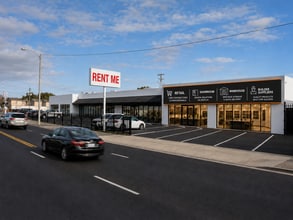 1307 E Edinger Ave, Santa Ana, CA for lease Building Photo- Image 1 of 5