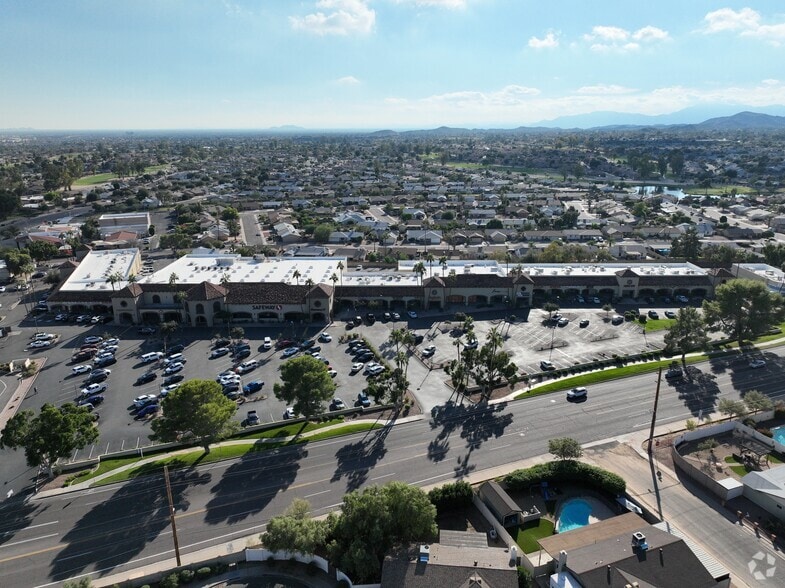 4747 E Elliot Rd, Phoenix, AZ for lease - Matterport Community - Image 2 of 20