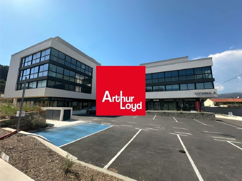 Avenue Marcel Paul, La Seyne-sur-Mer for lease - Building Photo - Image 1 of 6