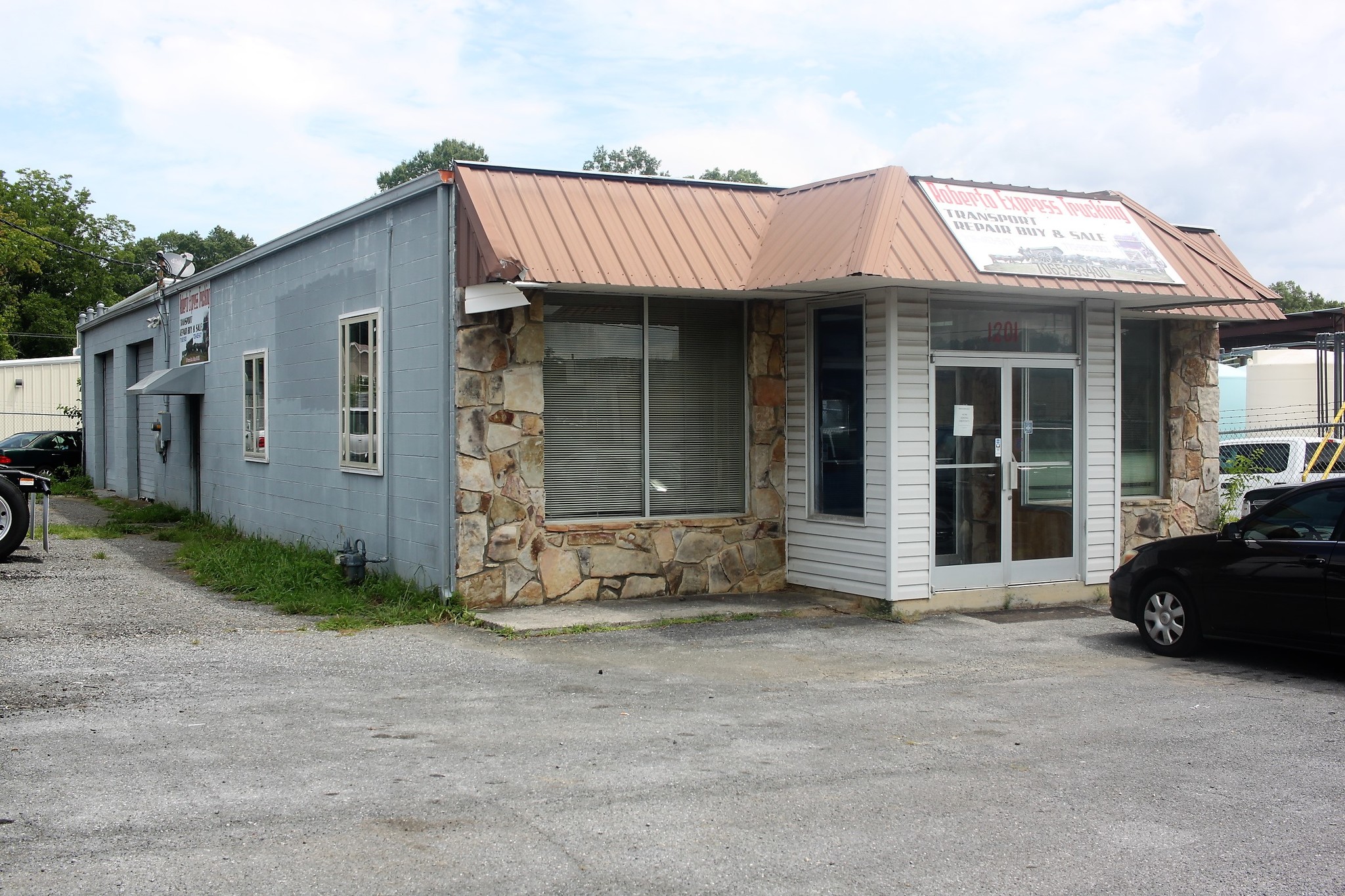 1201 New East Morris St, Dalton, GA for sale Building Photo- Image 1 of 1