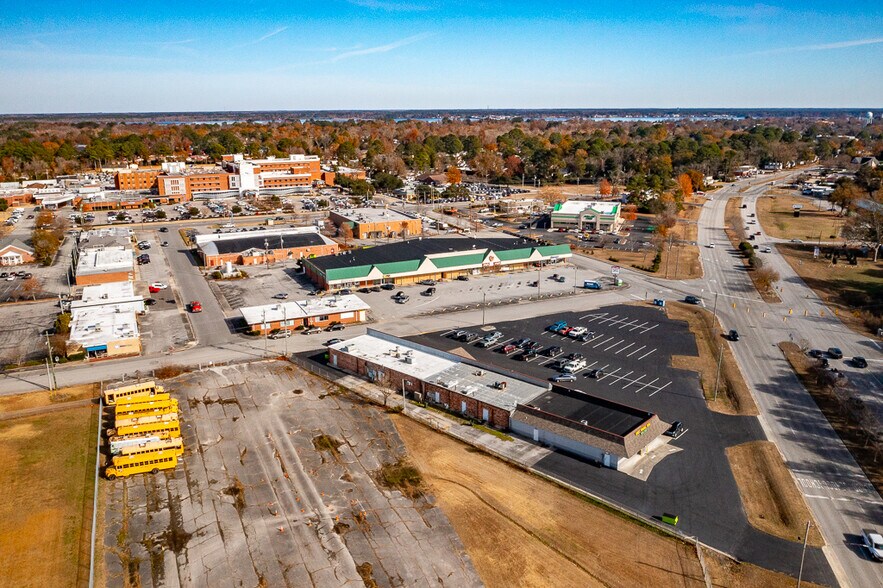 1904-1918 Dr. Martin Luther King Jr. Blvd, New Bern, NC à vendre - Aérien - Image 2 de 9