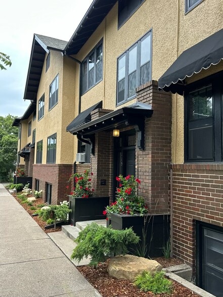 107-115 Fairview Ave N, Saint Paul, MN à vendre - Photo du bâtiment - Image 2 de 20